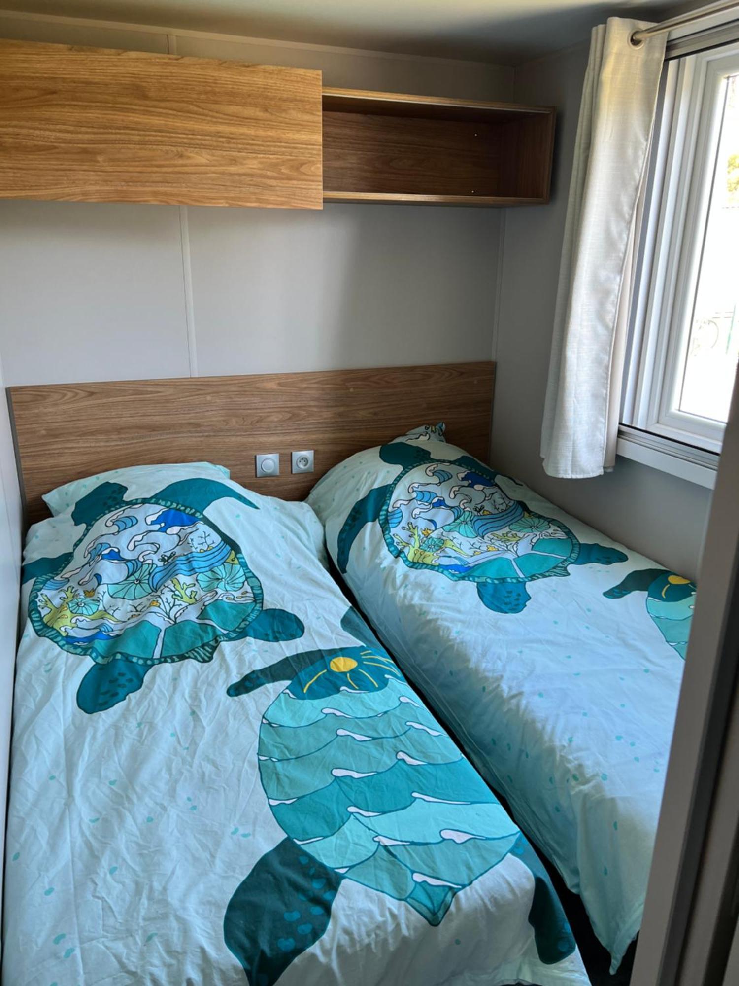 Mobil Home Neuf 6 P Climatise A Hyeres A 200 M De La Mer Dans Camping 4 Etoiles 외부 사진