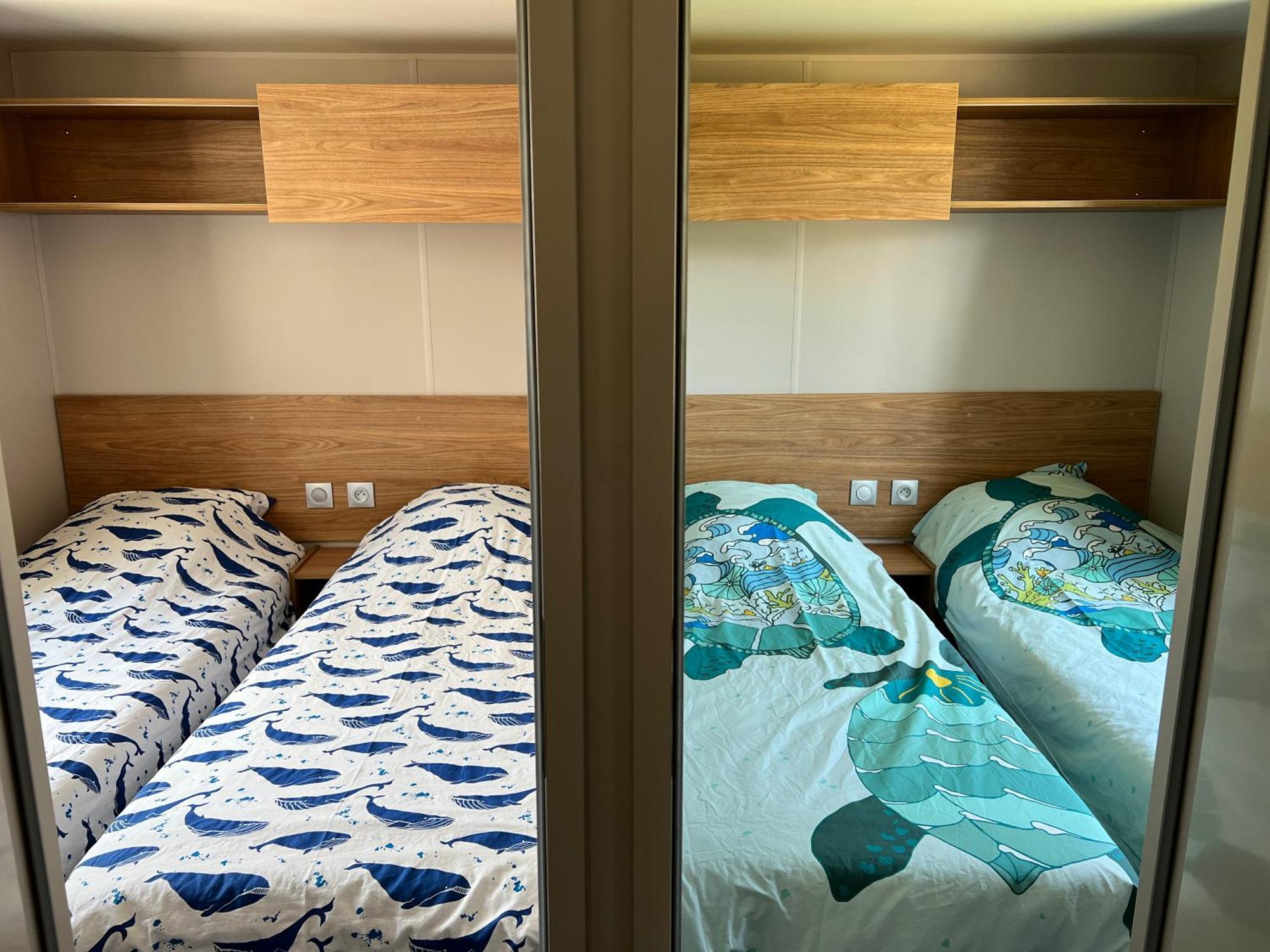Mobil Home Neuf 6 P Climatise A Hyeres A 200 M De La Mer Dans Camping 4 Etoiles 외부 사진