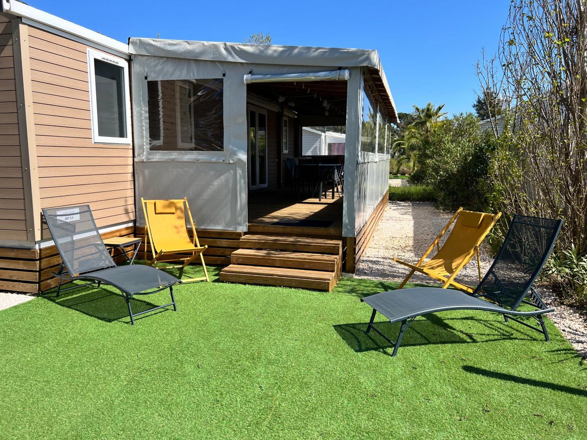 Mobil Home Neuf 6 P Climatise A Hyeres A 200 M De La Mer Dans Camping 4 Etoiles 외부 사진